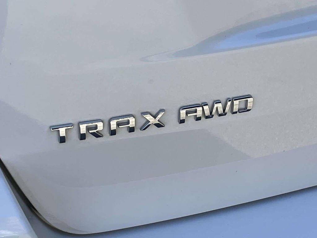 used 2022 Chevrolet Trax car, priced at $18,894