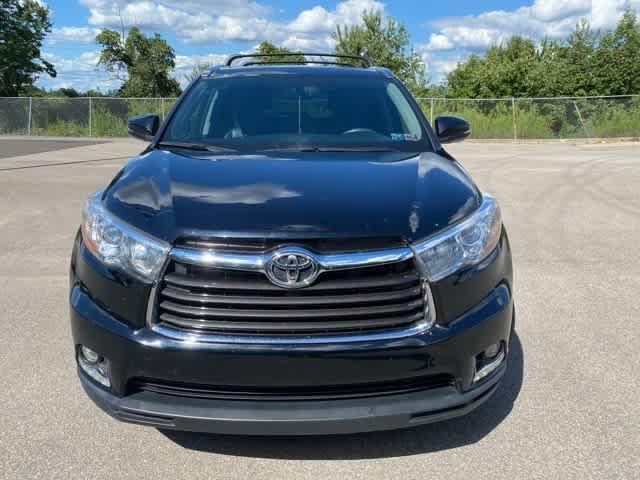 used 2016 Toyota Highlander car, priced at $21,488