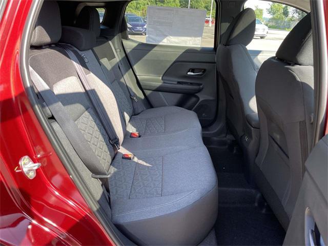 new 2025 Nissan Kicks car, priced at $28,483