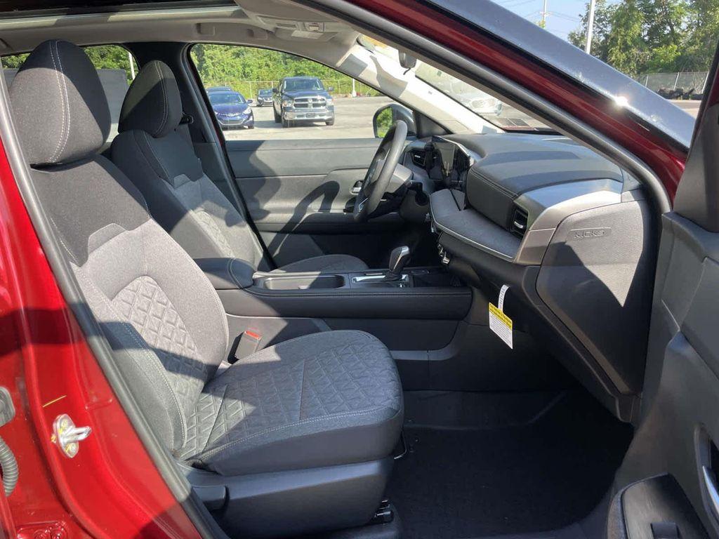 new 2025 Nissan Kicks car, priced at $28,483