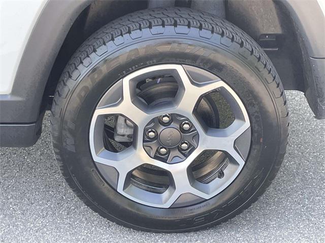 used 2022 Jeep Compass car, priced at $25,515
