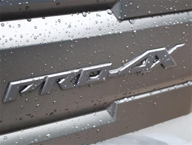 new 2025 Nissan Frontier car, priced at $46,673