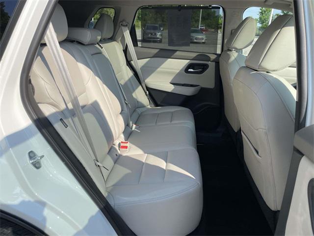 used 2023 Nissan Rogue car, priced at $29,251