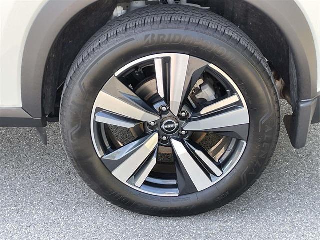 used 2023 Nissan Rogue car, priced at $29,251