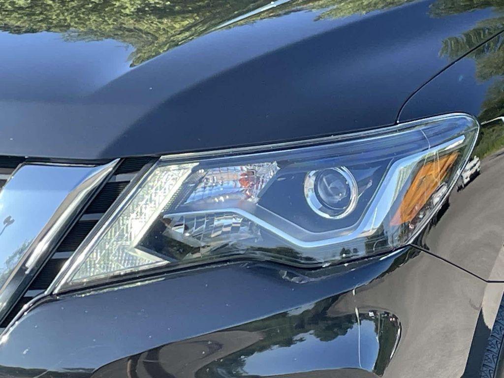 used 2019 Nissan Pathfinder car, priced at $17,492