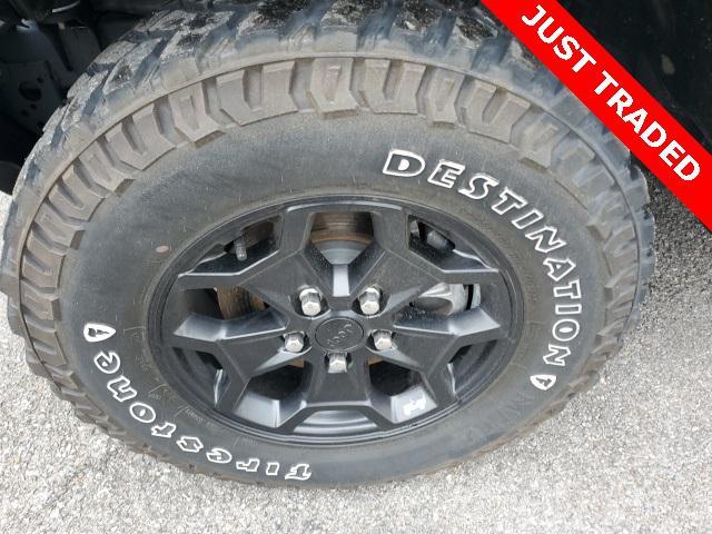 used 2022 Jeep Gladiator car, priced at $33,128