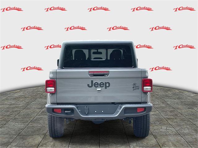 used 2022 Jeep Gladiator car, priced at $31,382
