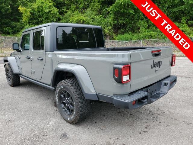 used 2022 Jeep Gladiator car, priced at $33,128