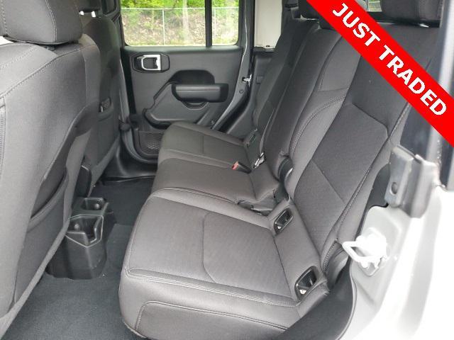 used 2022 Jeep Gladiator car, priced at $33,128