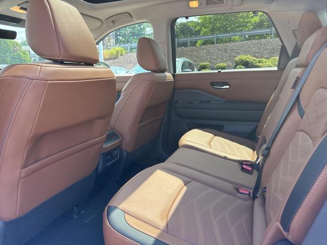 used 2025 Nissan Pathfinder car, priced at $49,671
