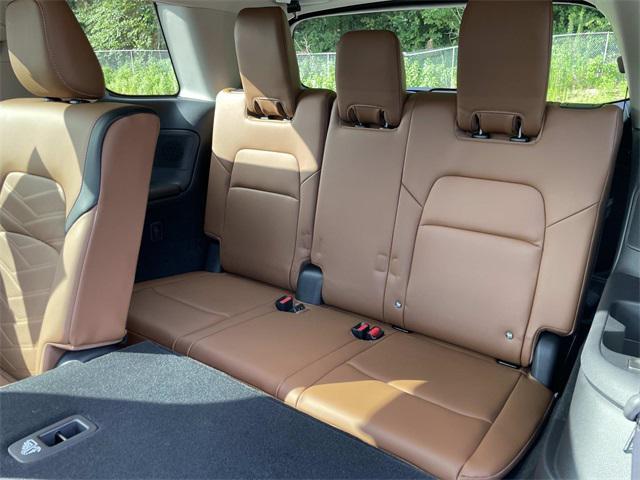 used 2025 Nissan Pathfinder car, priced at $47,118