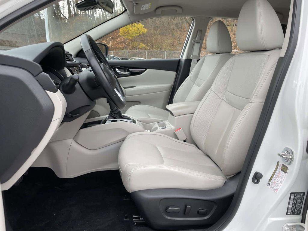 used 2022 Nissan Rogue Sport car, priced at $21,921