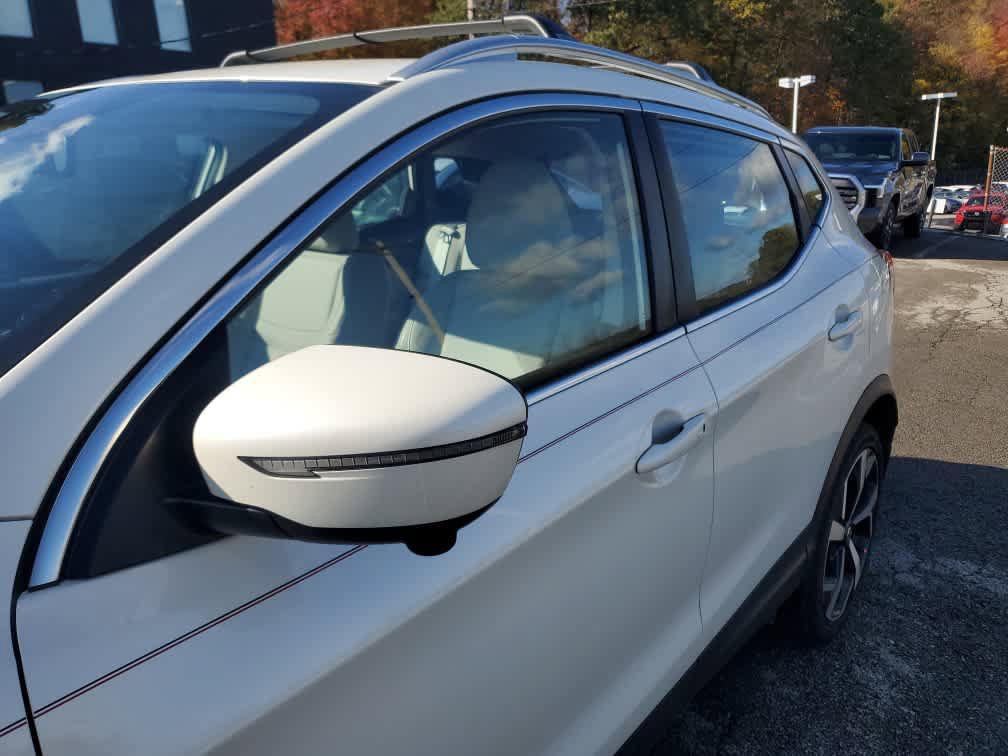 used 2022 Nissan Rogue Sport car, priced at $22,610