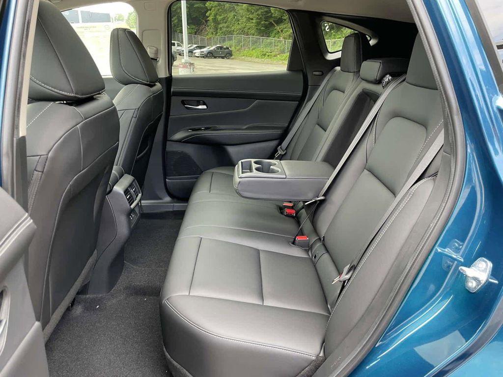 new 2025 Nissan Murano car, priced at $42,008