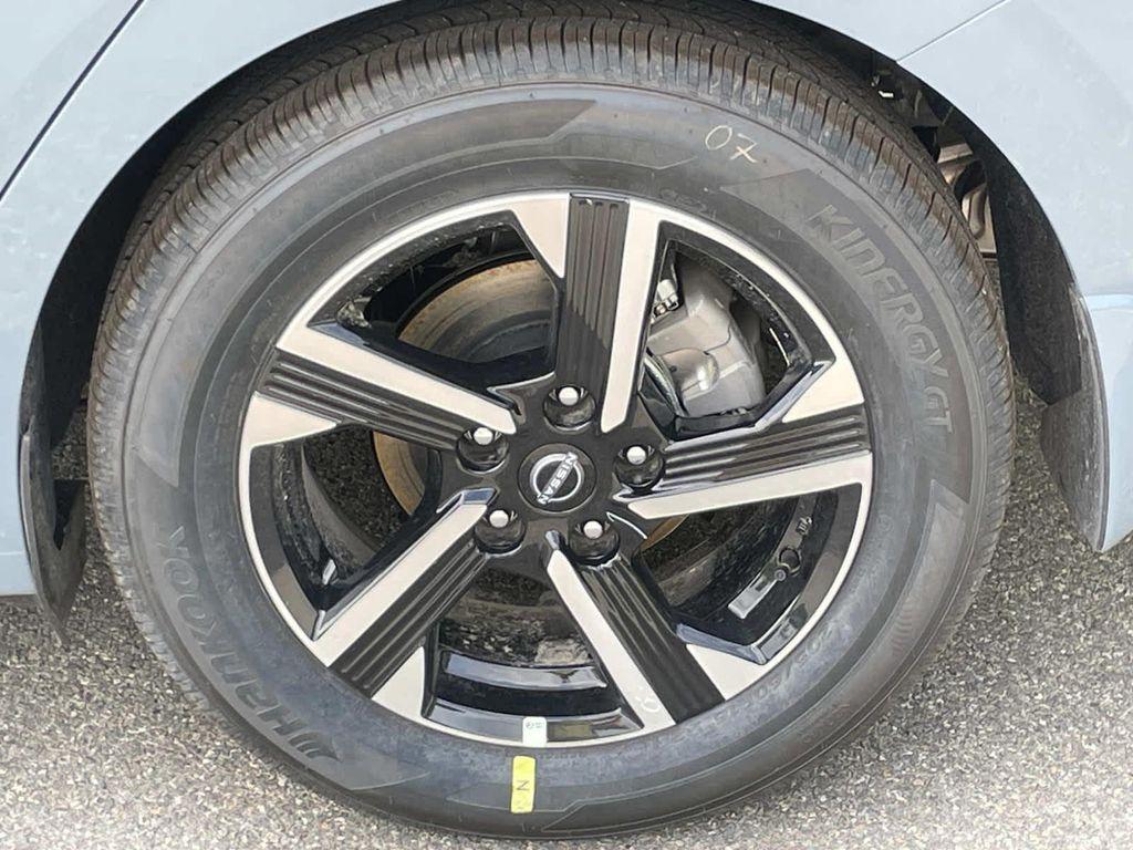 new 2025 Nissan Sentra car, priced at $23,885