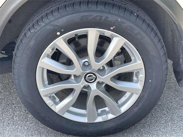 used 2022 Nissan Rogue Sport car, priced at $23,417