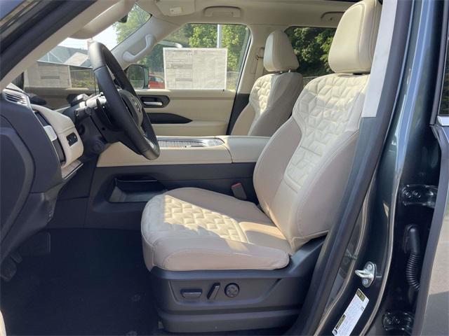 new 2025 Nissan Armada car, priced at $74,266