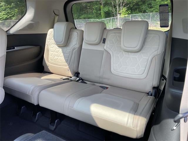 new 2025 Nissan Armada car, priced at $74,266