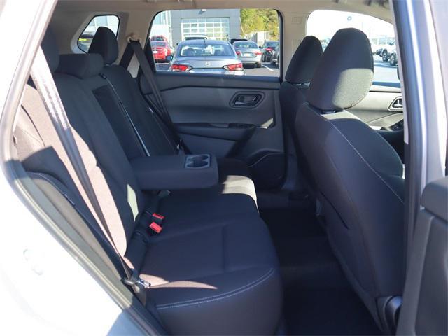 new 2025 Nissan Rogue car, priced at $29,976