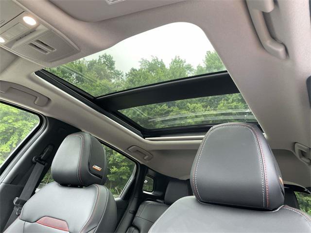 new 2025 Nissan Kicks car, priced at $30,235