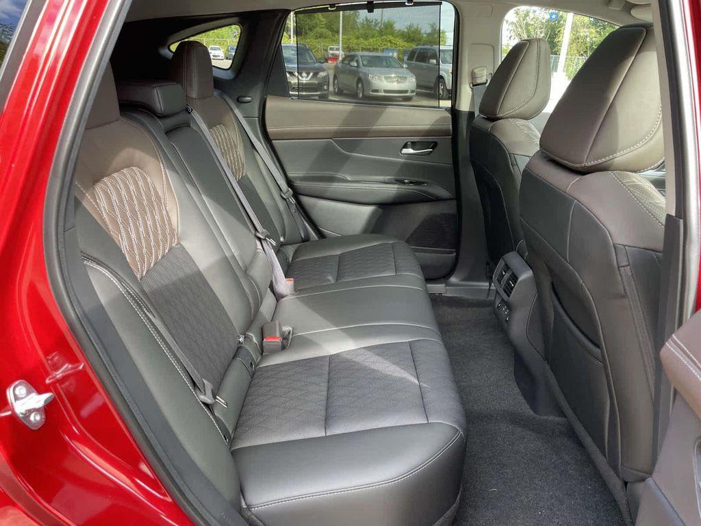 new 2025 Nissan Murano car, priced at $50,881