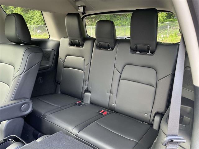 new 2025 Nissan Pathfinder car, priced at $46,384