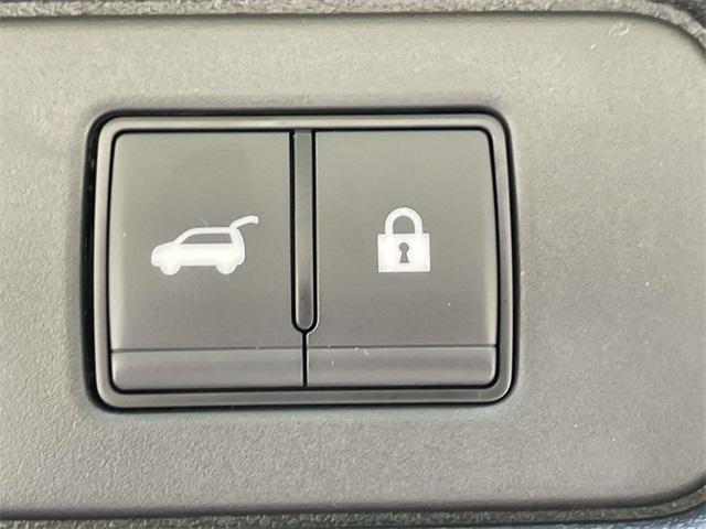 new 2025 Nissan Pathfinder car, priced at $46,384