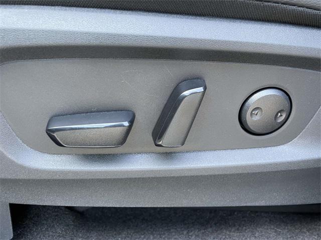 new 2025 Nissan Pathfinder car, priced at $46,384