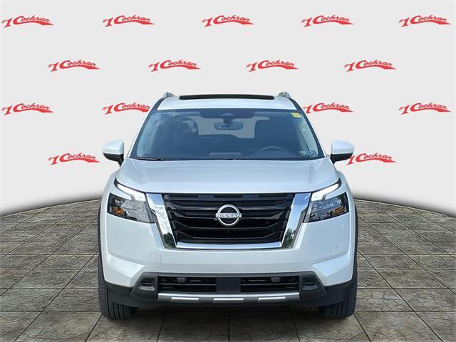 new 2025 Nissan Pathfinder car, priced at $46,384