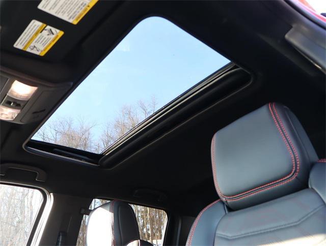 new 2025 Nissan Frontier car, priced at $49,284
