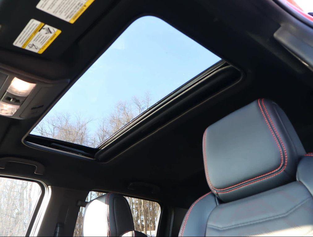 new 2025 Nissan Frontier car, priced at $47,784