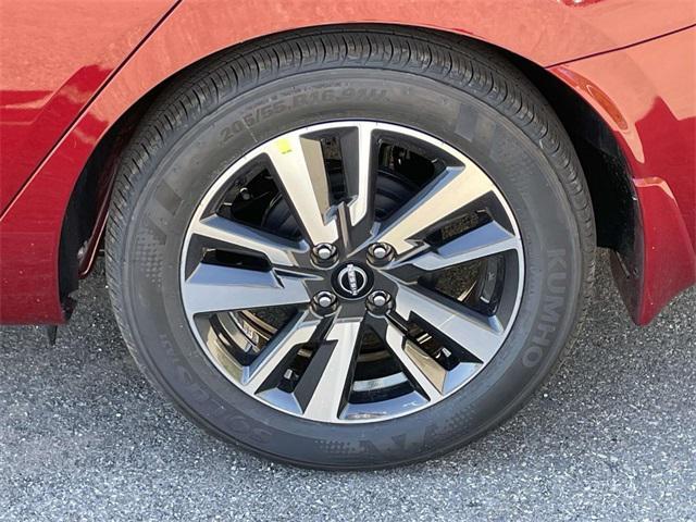 new 2025 Nissan Versa car, priced at $21,363