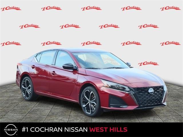 new 2025 Nissan Altima car, priced at $32,990