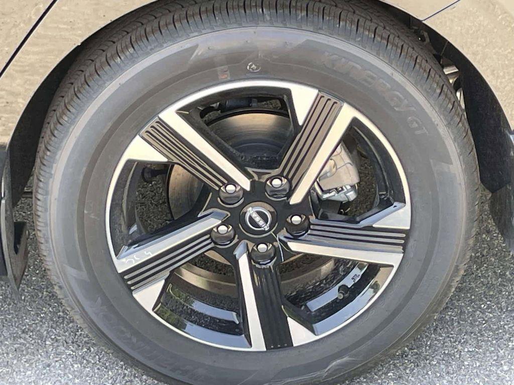 new 2025 Nissan Sentra car, priced at $22,980