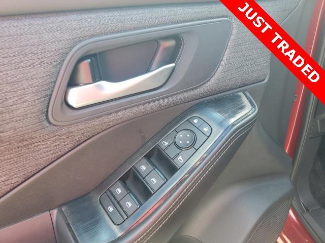 used 2023 Nissan Rogue car, priced at $27,986
