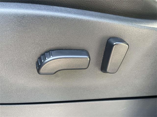 used 2023 Nissan Frontier car, priced at $39,999