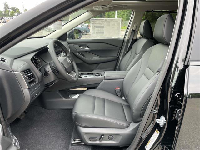 new 2025 Nissan Rogue car, priced at $33,713