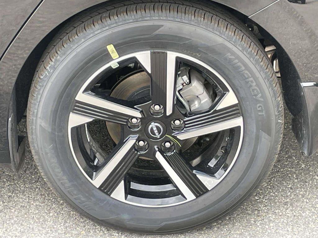 new 2025 Nissan Sentra car, priced at $22,980