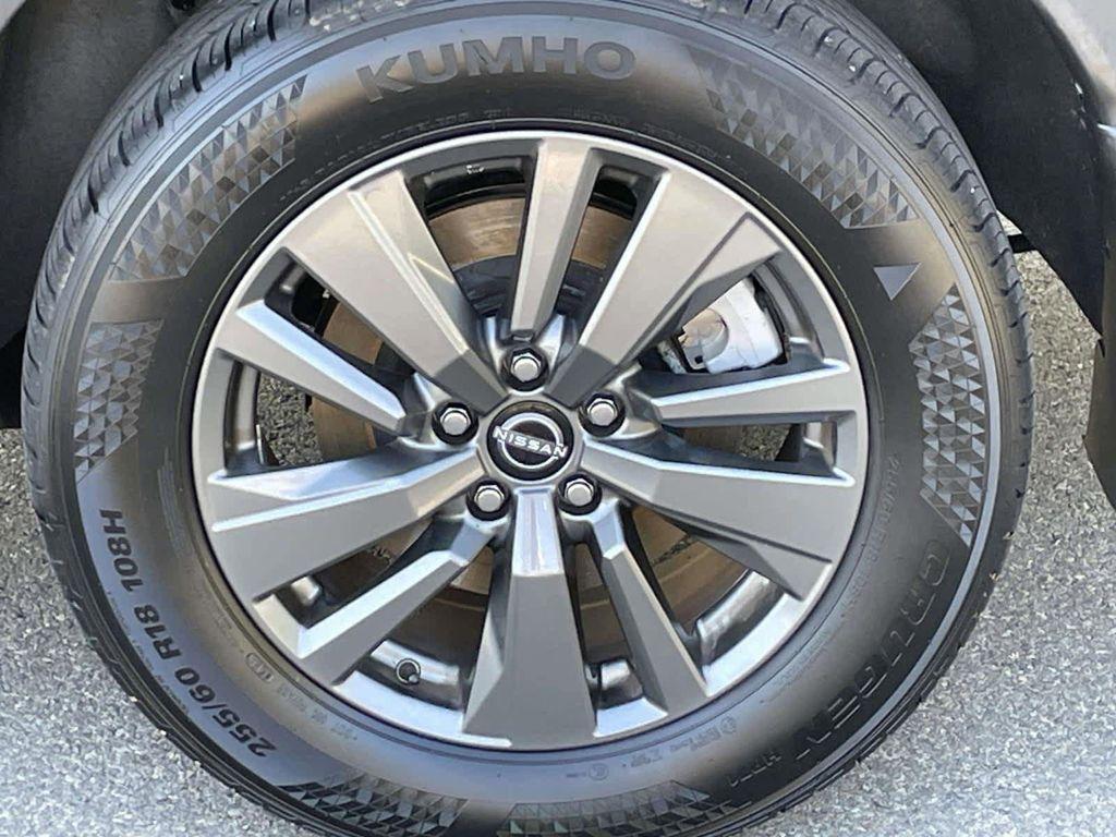 used 2024 Nissan Pathfinder car, priced at $30,899