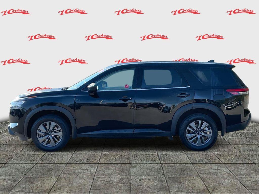 used 2024 Nissan Pathfinder car, priced at $30,899