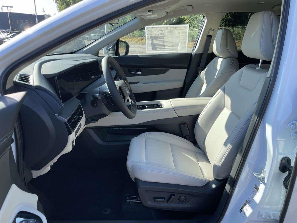 new 2025 Nissan Murano car, priced at $40,901