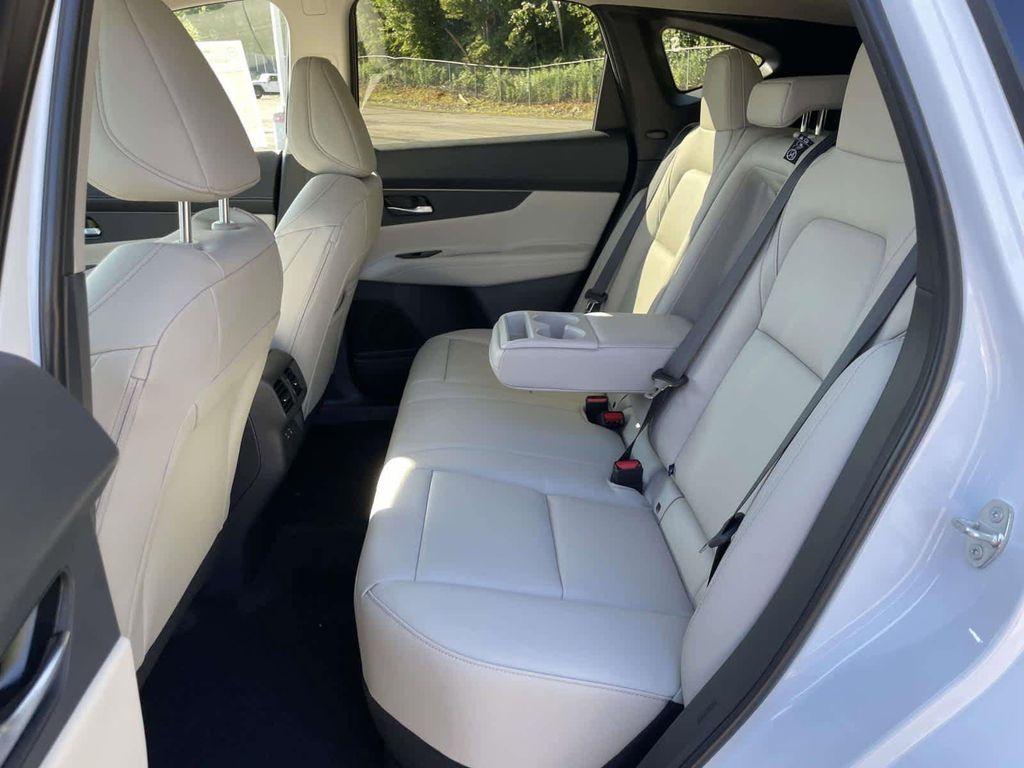 new 2025 Nissan Murano car, priced at $40,901