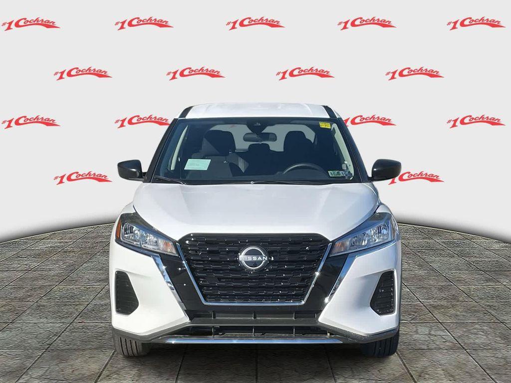new 2025 Nissan Kicks car, priced at $22,575