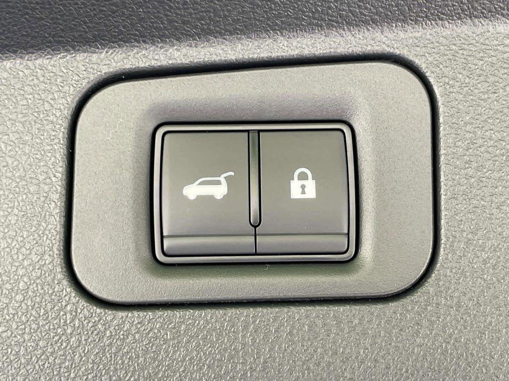 new 2025 Nissan Armada car, priced at $75,258
