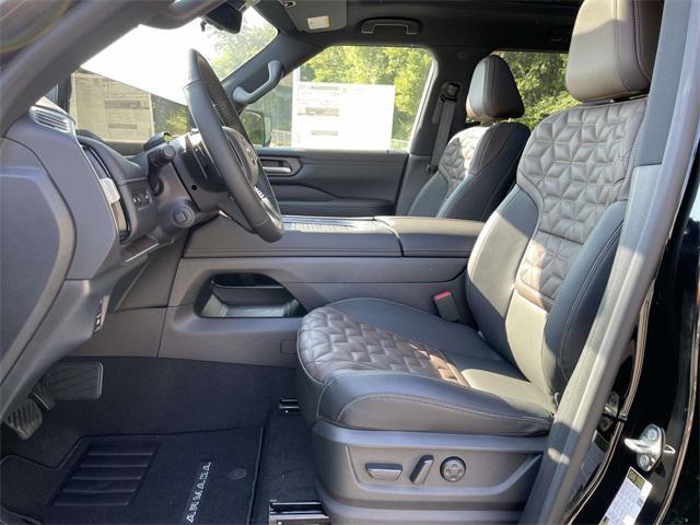 new 2025 Nissan Armada car, priced at $75,258