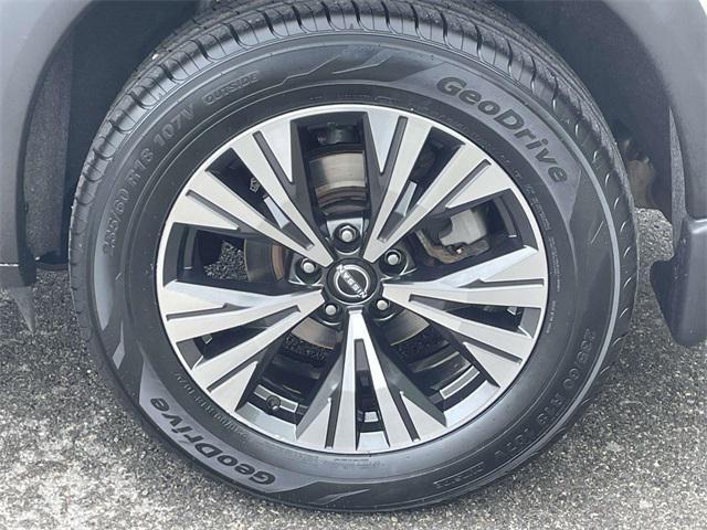 used 2023 Nissan Rogue car, priced at $24,991