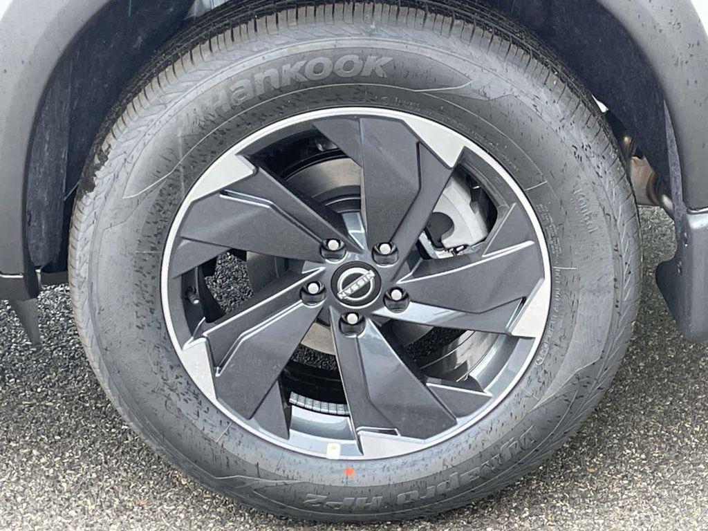 new 2026 Nissan Rogue car, priced at $31,318