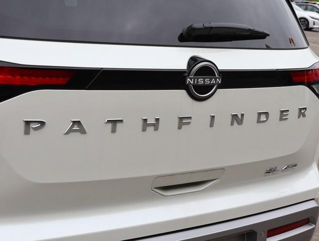new 2024 Nissan Pathfinder car, priced at $43,583