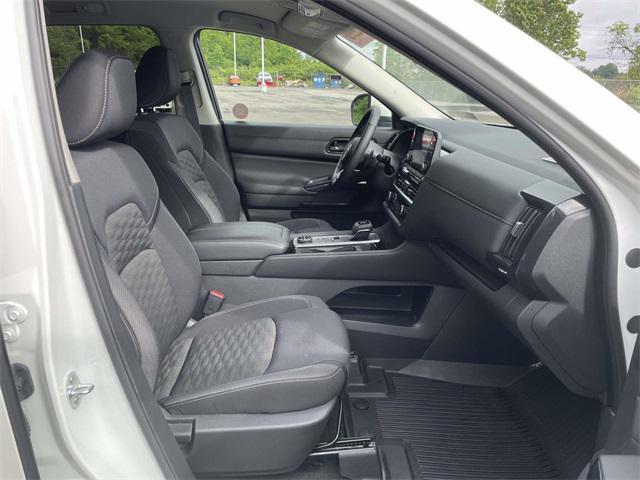 used 2024 Nissan Pathfinder car, priced at $34,810