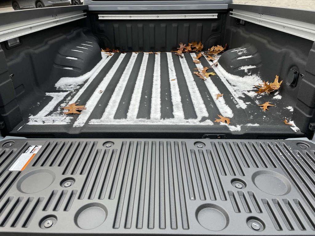 new 2026 Nissan Frontier car, priced at $50,457